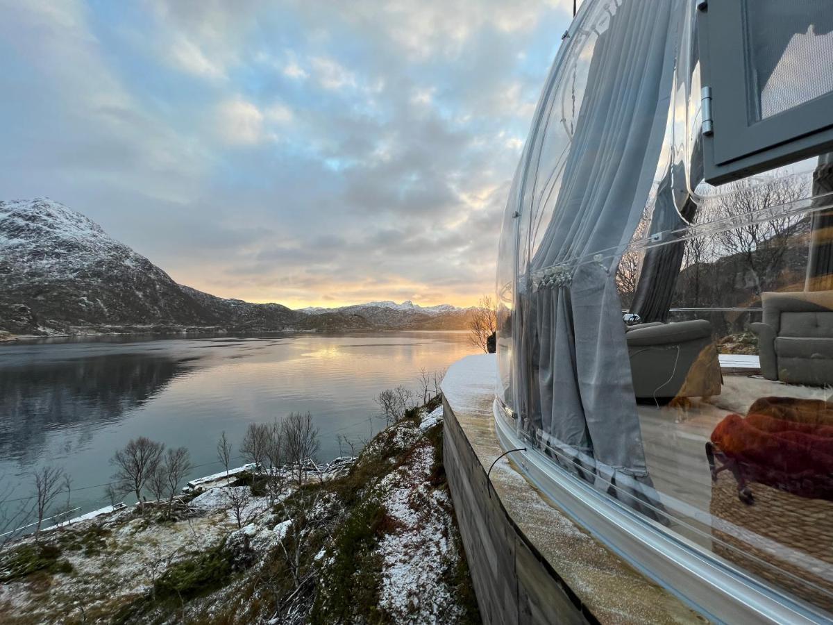 Lofoten Glampingdome Myrland Екстериор снимка