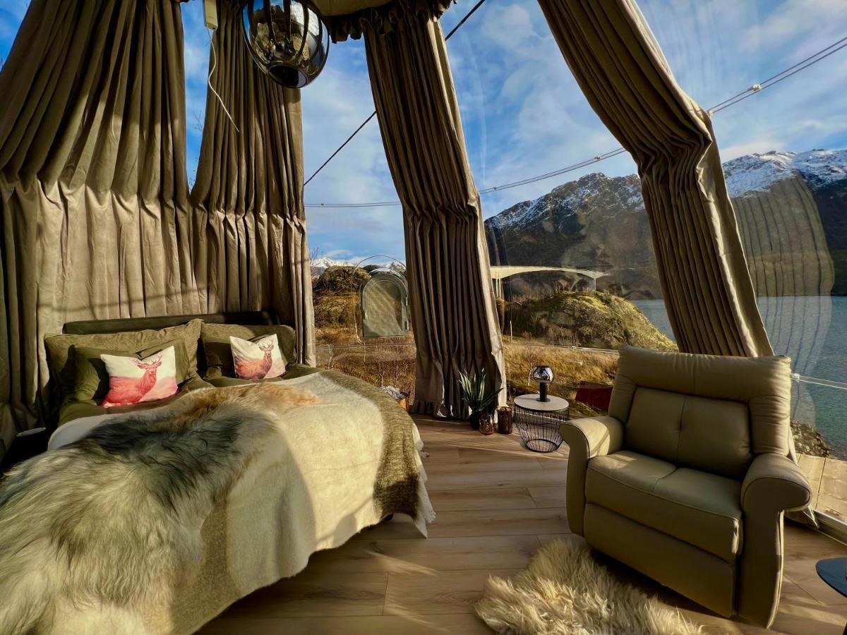 Lofoten Glampingdome Myrland Екстериор снимка