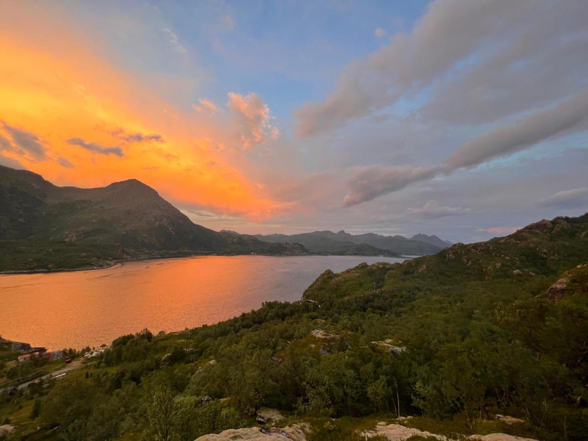 Lofoten Glampingdome Myrland Екстериор снимка