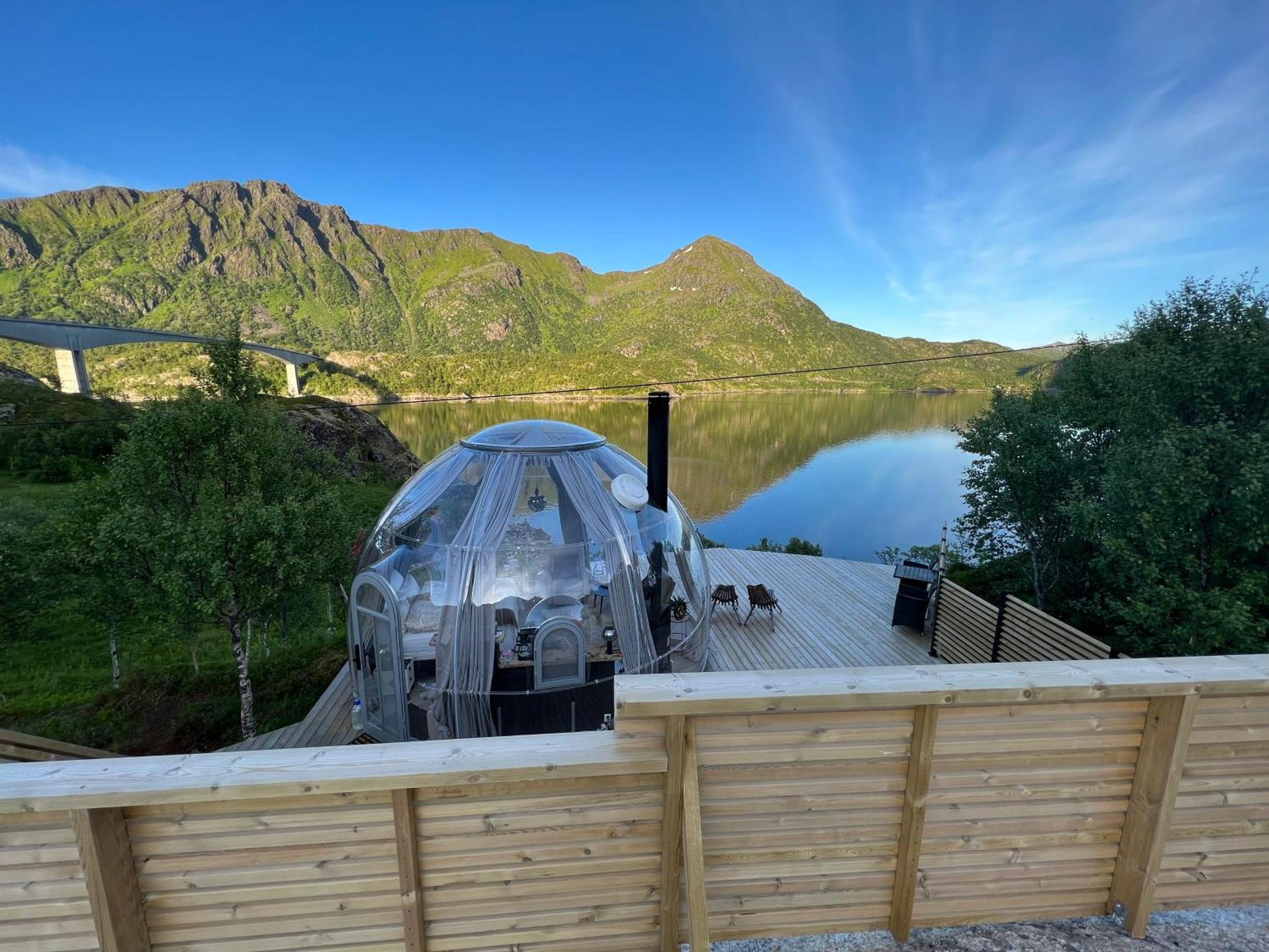 Lofoten Glampingdome Myrland Екстериор снимка