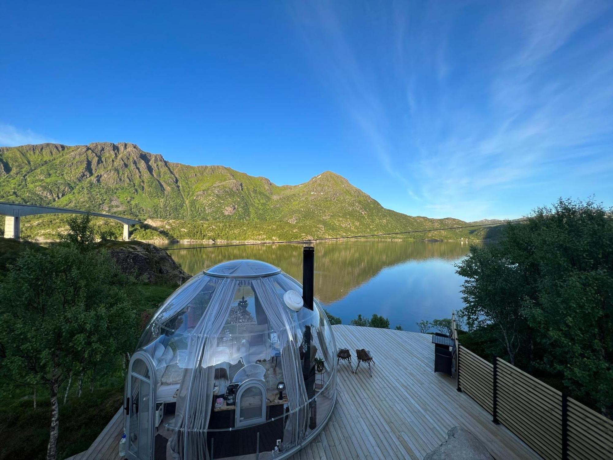 Lofoten Glampingdome Myrland Екстериор снимка